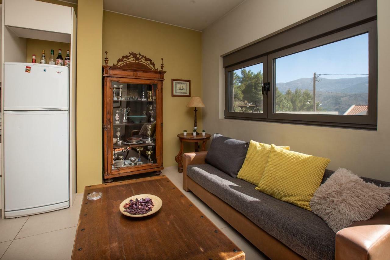 The Pine Flat Apartman Argosztóli Kültér fotó